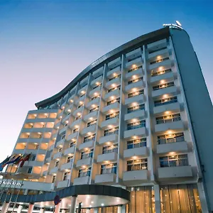 4* فندق Western